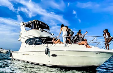 Silverton 41ft yacht the best Party Boat in Miami!! & 1 FREE HOUR OF JETSKI