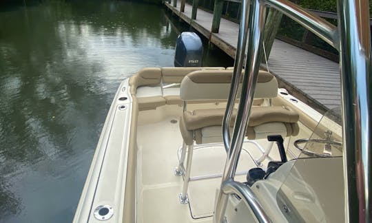 20ft Center Console with Yamaha 150hp in Placida