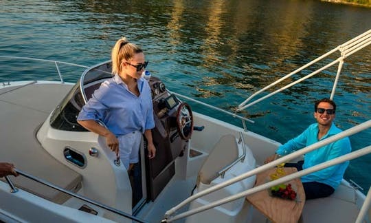 19ft Romar Antillea Powerboat in Sorrento and Amalfi Coast