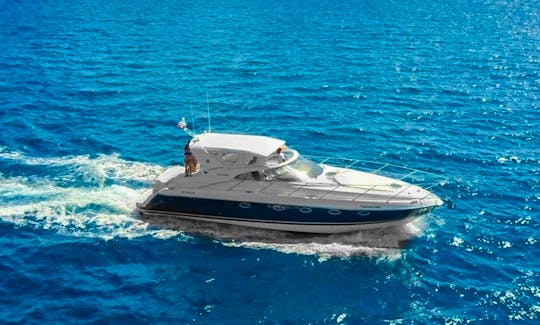 43 ft ''Volare'' Fairline Motor Yacht Rental in La Romana, Dominican Republic