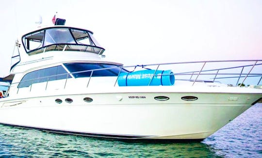 Sea Ray 55' Amazing Motor Yacht!! Enjoy the Best in Miami, Florida