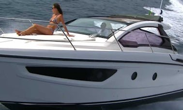 Alquiler de yate a motor Captained Azimut Atlantis 34 para 9 personas en Milazzo, Italia