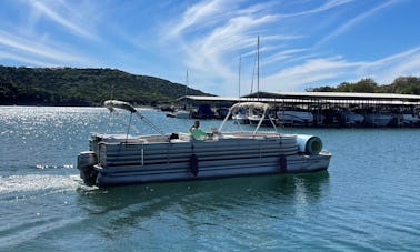 28ft Party Pontoon On Lake Travis! We Have a Fleet!