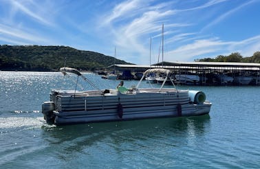 28ft Party Pontoon On Lake Travis! We Have a Fleet!