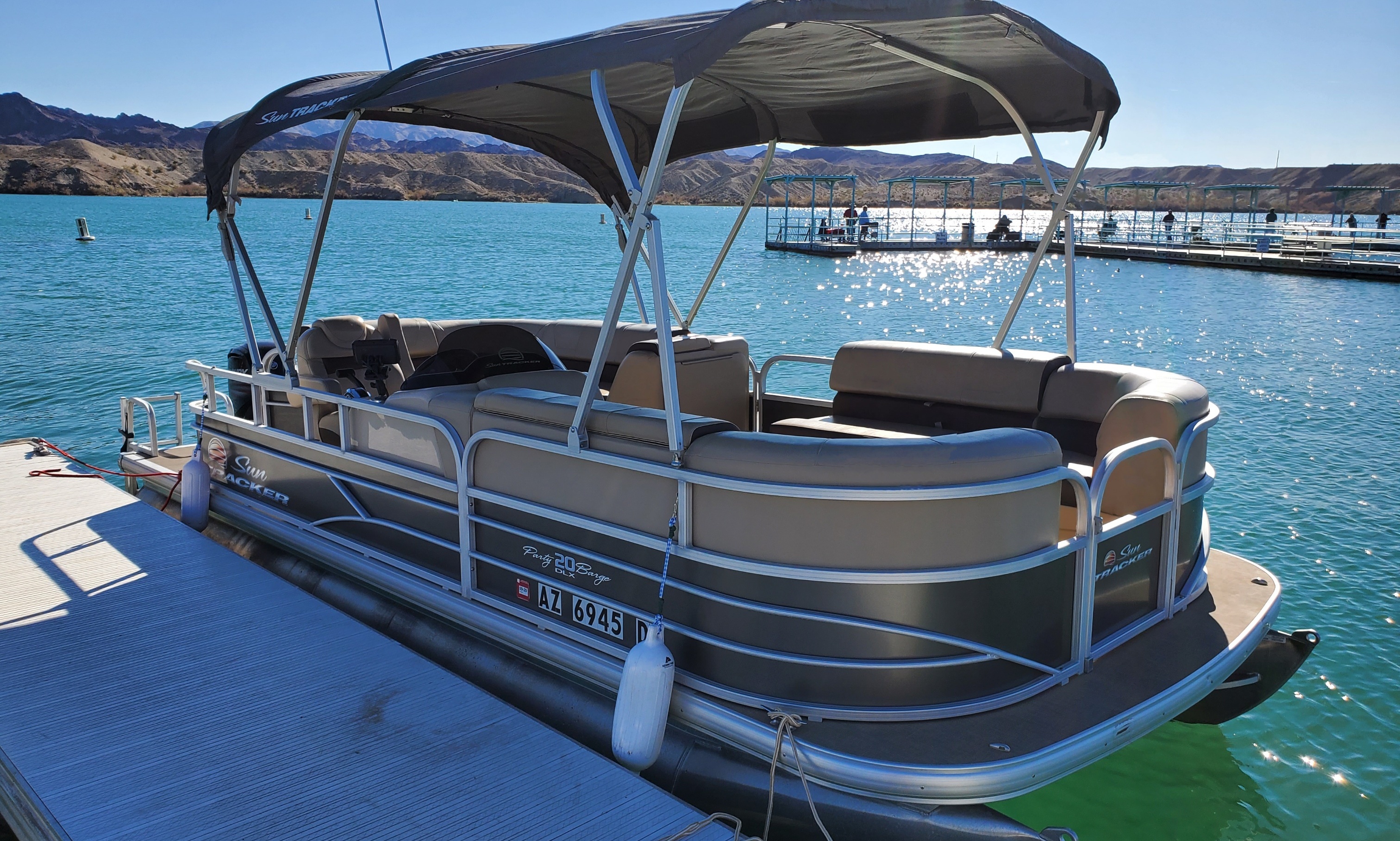 Awesome 2018 Sun Tracker 20DLX Party Barge | Getmyboat