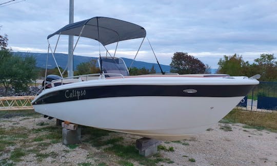 Salmeri Calypso 21 Deck Boat Rental in Fažana, Croatia