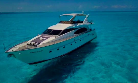 Super Luxury 85ft Charter DJ, Chef, Motos,Premium Open Bar Available  in Cancun and Isla Mujeres
