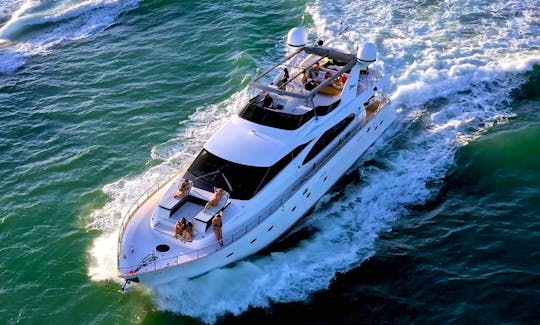 Rent a Luxury Yachting Experience! 85' Azimut