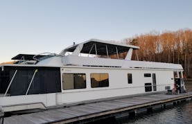 Sensation Luxury Houseboat