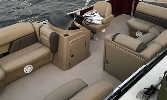 Brand New Pontoon (Tritoon) in Pompano Beach Broward County - $55 HR cooler/toys