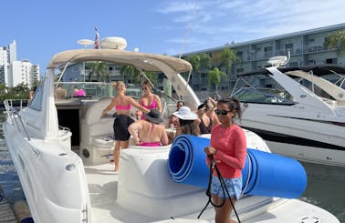 ENJOY MIAMI with this BEAUTIFUL 45' YACHT - 1 HOUR EXTRA FOR FREE