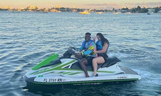 JETSKI RENTALS, FREE BOAT RIDE INCLUDED IN MIAMI 