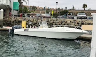 31ft Center Console Boat for fishing or sightseeing in Oceanside, California