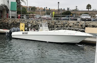 31ft Center Console Boat for fishing or sightseeing in Oceanside, California