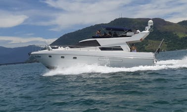 Luxury 44ft Motor Yacht in Rio de Janeiro Brazil