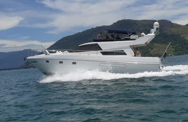 Luxury 44ft Motor Yacht in Rio de Janeiro Brazil