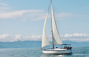 Discover The Bay on a Sailboat Hunter 40 in Puerto Vallarta
