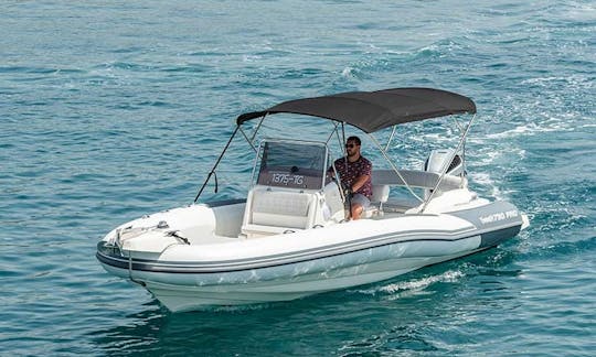 Rent Marlin 790 Dynamic PRO RIB in Trogir, Split-Dalmatia County