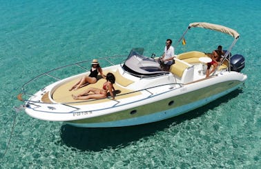 Cuddy Cabin Motor Yacht Key Largo 30 in Spain!!