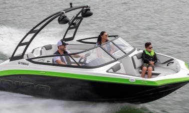 Jet Speed Boat: navega, juega y relájate en el delta de SFO