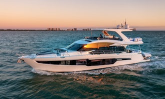 ✰ 680 Fly Galeon 72ft Luxury Yacht for A Special Occasion in Marco Island