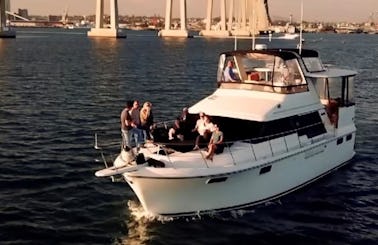 See it all Onboard this Luxurious 47' Carver Yacht in San Diego Bay!!