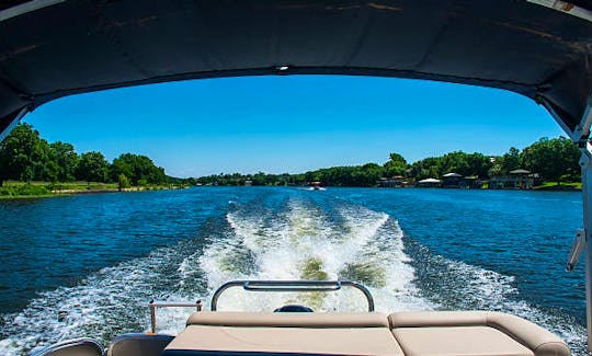 Pontoons Charter With Amazing Lake Travis View