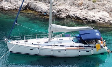 Auténtica navegación en monocasco Bavaria 47 Cruising en Grecia para 8 personas