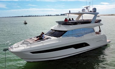 Location de yacht Prestige Flybridge 630 « Princess Abu II » à Anna Maria, en Floride