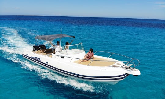 Capelli Tempest 900 RIB à Eivissa, Espagne