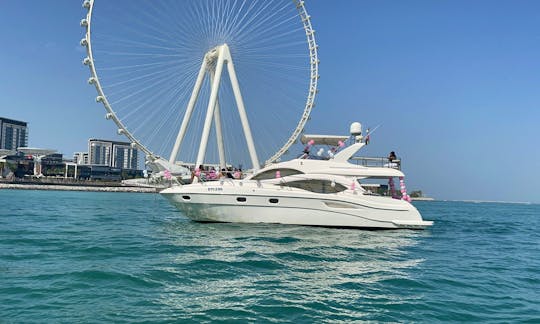 Majesty 52 feet yacht for 18 pax