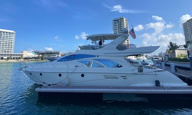 Amazing New Azimut 50ft for up to 15 people minimum 6hours Cancun and Isla Mueres
