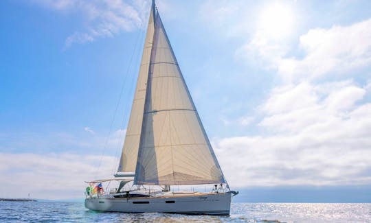 Beautiful Jeanneau 58' Sailboat in Marina del Rey