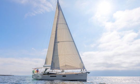 Beautiful Jeanneau 58' Sailboat in Marina del Rey