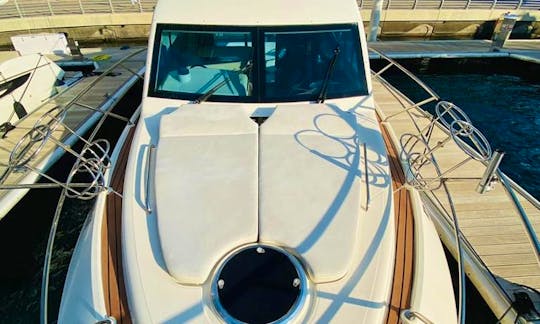 45 feet luxury yacht in dubai marina