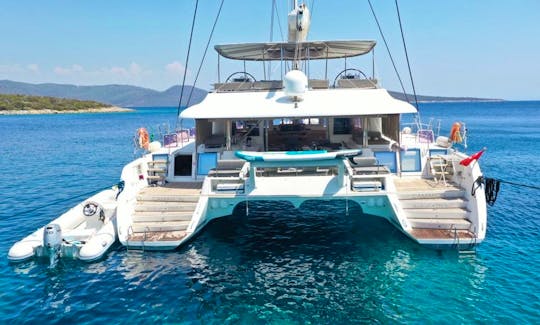 4 Cabin Lagoon 620 Sailing Catamaran in Muğla Turkey