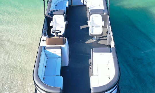 22ft Manitou Pontoon Boat Rental in Bradenton, Florida