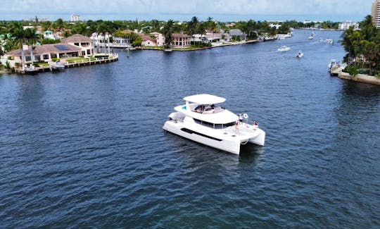 53’ Leopard Power Catamaran in Miami Beach, Florida