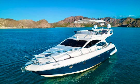 Azimut 45' Luxury Yacht in Cabo San Lucas