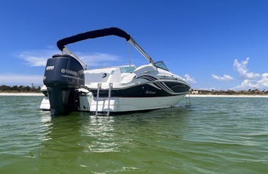 Weekly Boat Rental Delivered to your Dock! 200hp