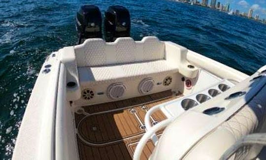 "Fast & Luxurious" Scarab 302