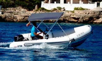 Go Boating! Hire this Protender SX440 Dinghy in Cala D'or, Illes Balears