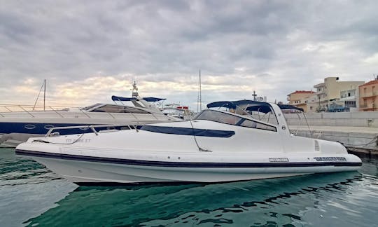 Magna Motomarine Luxury Motor Yacht Rental in Chania, Kolymbari