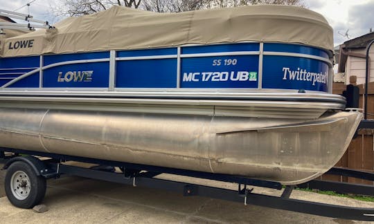 Lowe SS210 Pontoon Boat Delivered to your dock