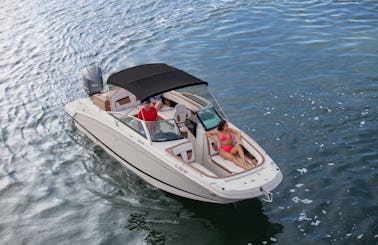 🥂Top of the line 27' luxurious Four Winns for your Boat Day!🥂