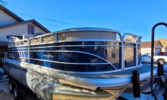 *Brand New 2022* Suntracker Pontoon Party Barge Rental in Peoria, Arizona