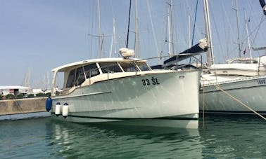 Charter 33' Power Catamaran In Sukosan