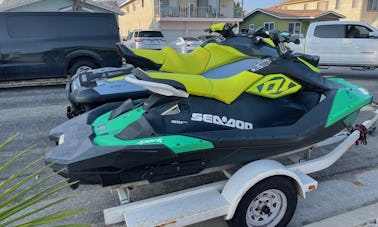 2024 Special!! Two JetSkis all day for $800!