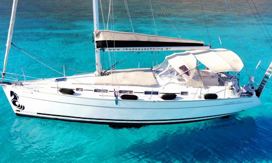 Beneteau Cyclades 39.3 - Private Yacht Charter for 7 People from Rhodes