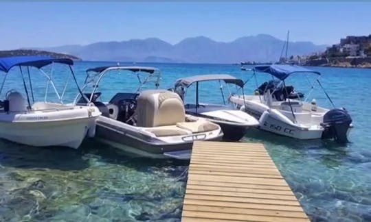20' Malibu Power Yacht for rent in Agios Nikolaos